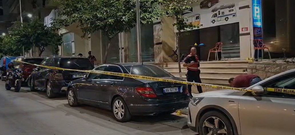 Atentat në një zonë të frekuentuar nga turistët  pamje nga vendi ku u qëllua 50 vjeçari në Sarandë
