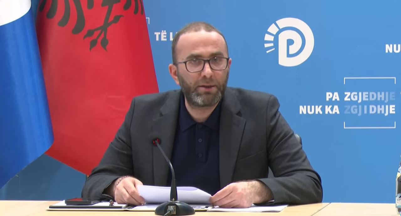 Raporti i KE së për imunitetin e Ballukut  Bardhi  SPAK po përdor standarde të dyfishta  duhet të kërkojë arrestimin e saj