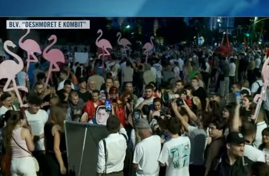 Protesta e 53 të kundër qeverisë  Thirrje qytetarëve për t i dhënë mesazhin e prerë Parlamentit  kërkohet dorëheqja e Ramës