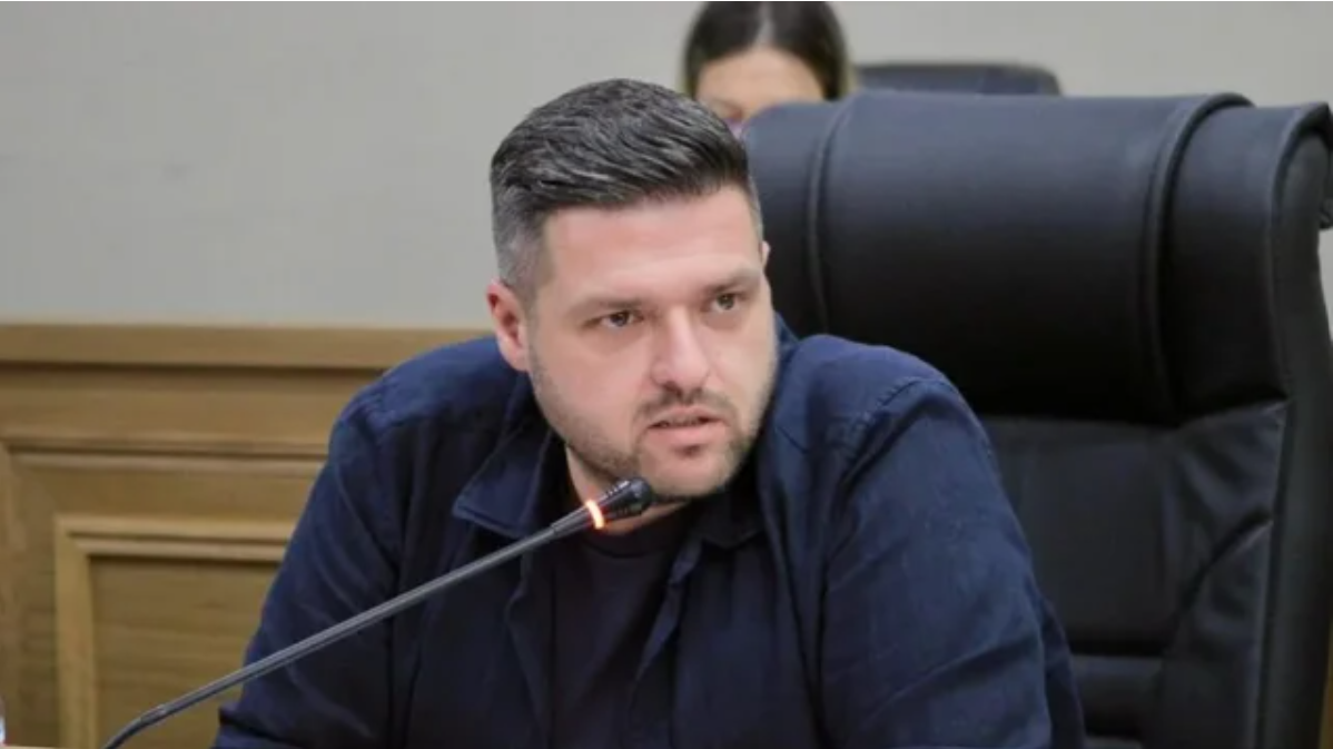 Reforma Territoriale  Kryebashkiaku i Patosit kundërshton shkrirjen me Fierin  Renditemi ndër Bashkitë më të mira të Shqipërisë  s kemi pse të humbasim statusin