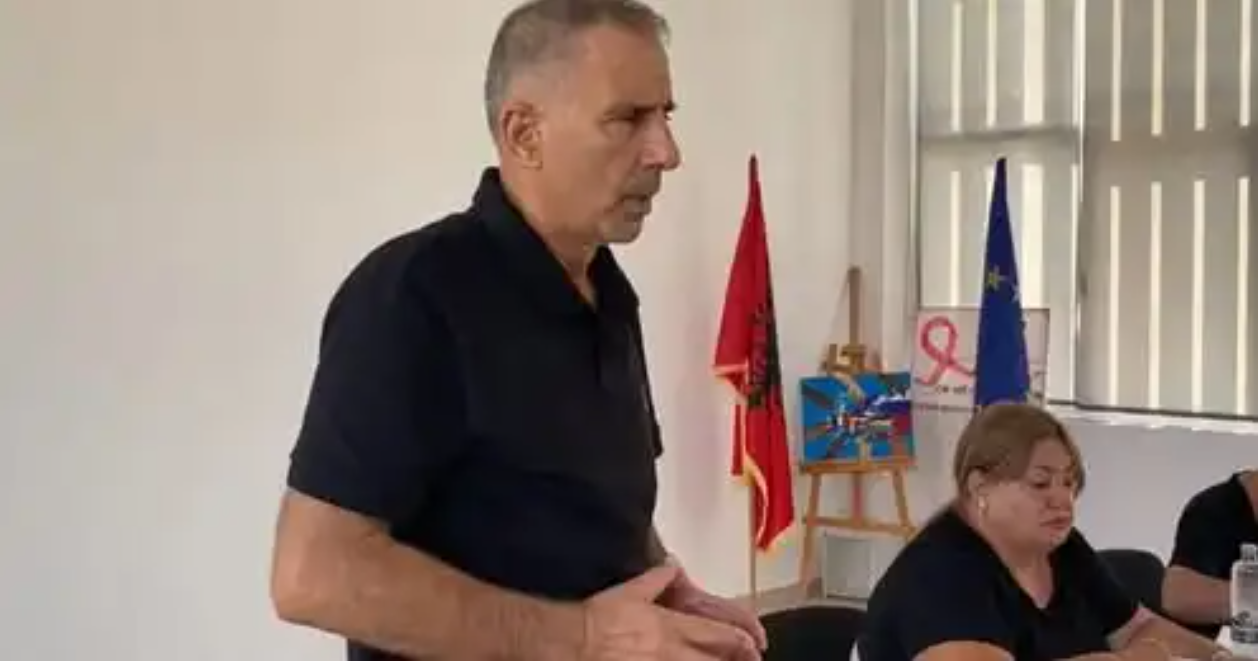 Josif Gorrea zbulon çfarë ndodhi në mbledhjen ku Rama nxori jashtë dy kryebashkiakë  Disa i ndërprenë fjalën 