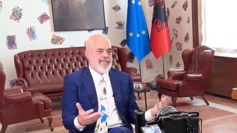 Rama  Rreziku kryesor për Shqipërinë vjen nga shqiptarët  duhet të vijojmë rrugën drejt BE së