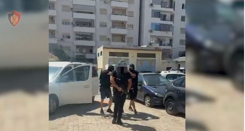 Arrestohet në Durrës 50 vjeçari i kërkuar ndërkombëtarisht  i dënuar në Itali me 6 vite burg për trafik narkotikësh
