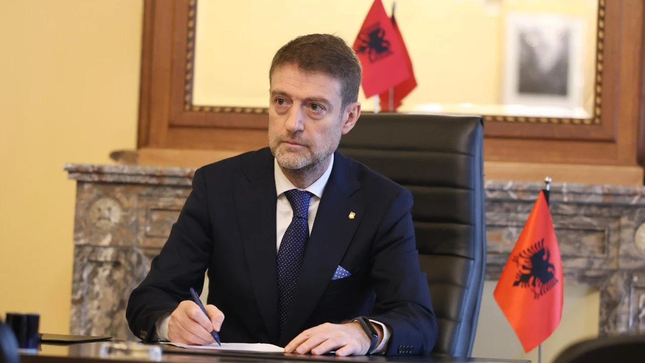 Hoxha  Shqipëria nuk ka qenë dhe nuk do të jetë pjesë e asnjë përpjekjeje destabilizuese në Malin e Zi