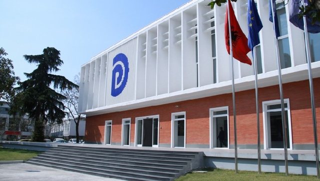 PD akuzon Ramën për gjendjen e institucioneve të kulturës  Tirana është pa Muze  Galeri  Teatër dhe Cirk Kombëtar