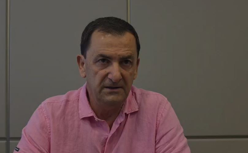 Zjarri në Himarë  Tavo  Shkaku përcaktohet vetëm nga hetimi  aludimet për Paketën e Maleve janë përralla