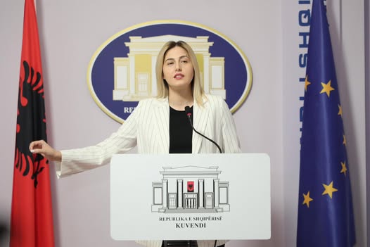 Dita Ndërkombëtare e Rinisë  shqiptarët kërkojnë largimin e Ramës  Zhupa  Prej 74 ditësh të rinjtë sfidojnë pushtetin dhe nuk dorëzohen