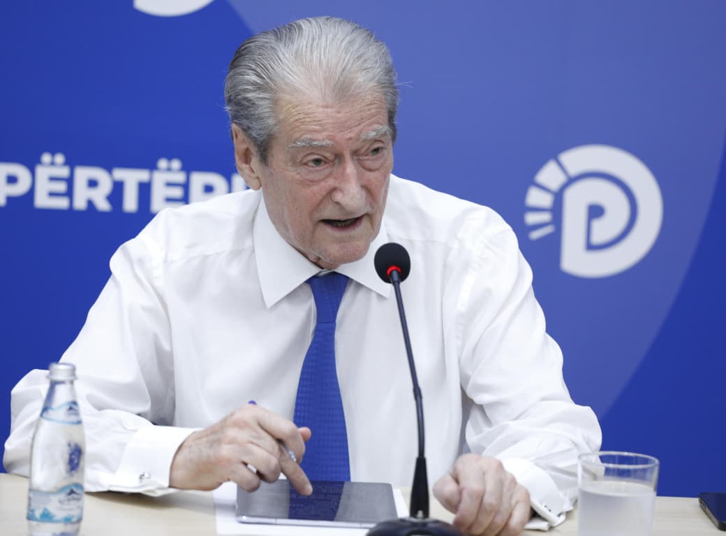 Berisha thërret demokratët në aksion  PD ndodhet në kilometrat e fundit drejt fitores  nuk ka më vend për letargji