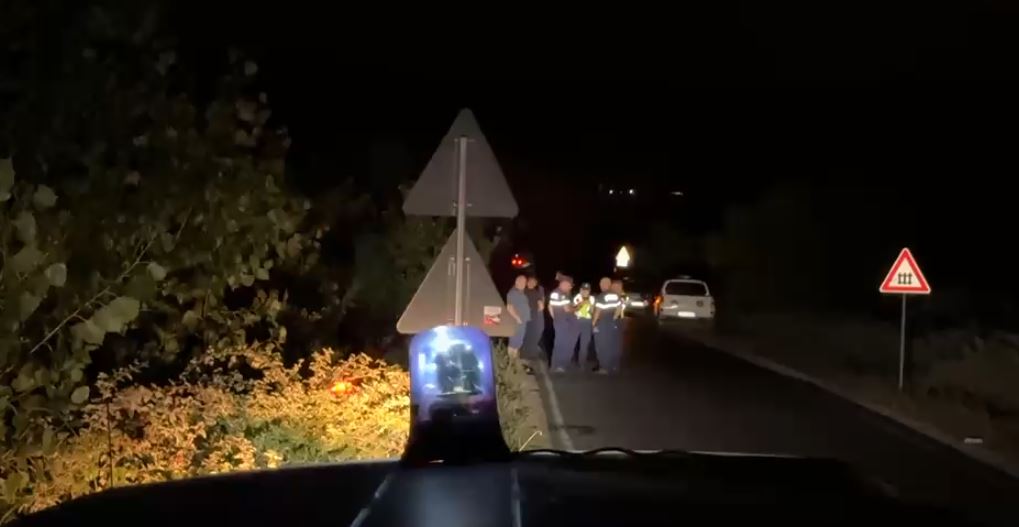 Aksident tragjik në aksin Lezhë Shkodër  12 vjeçari humb jetën pas përplasjes me një  Audi 