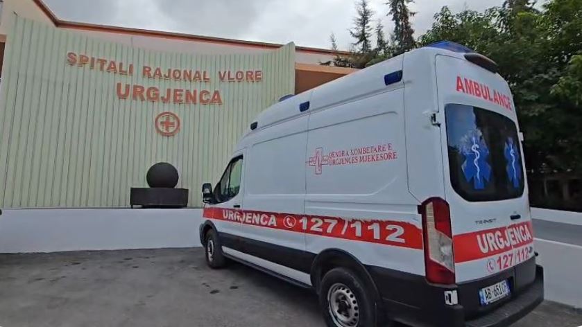E rëndë në Vlorë  Bie nga ballkoni i pallatit  humb jetën 50 vjeçari