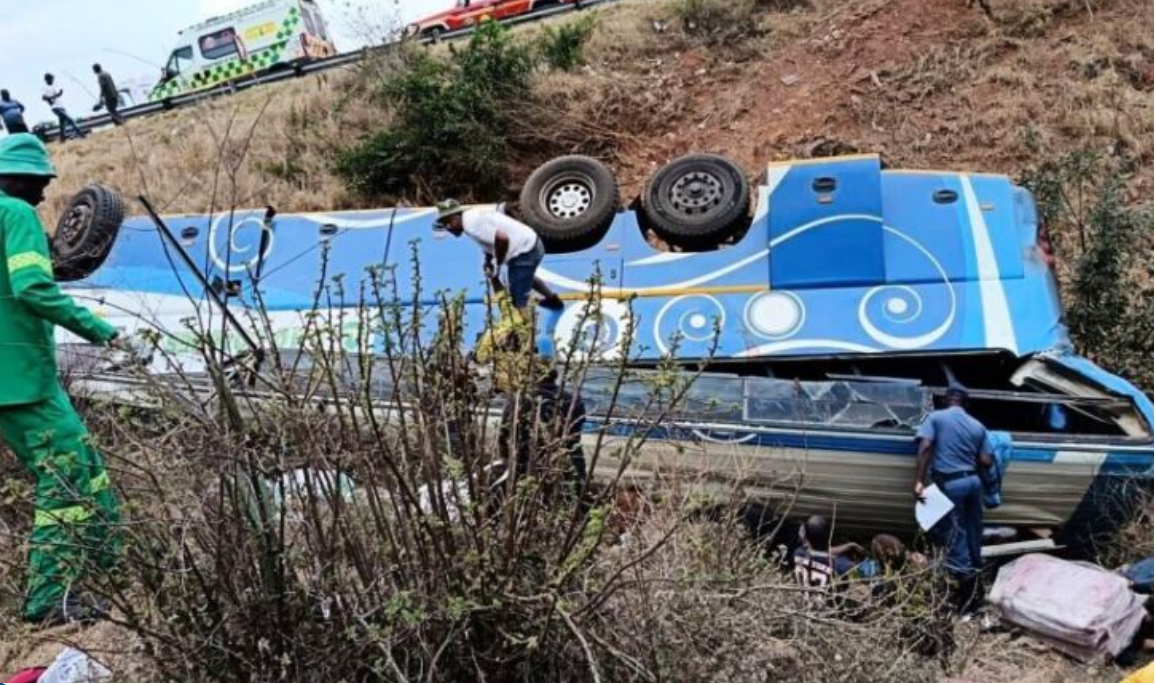 Tragjedi në Kepin e Gjelbër  Autobusi me nxënës bie në humnerë  raportohet për 22 viktima