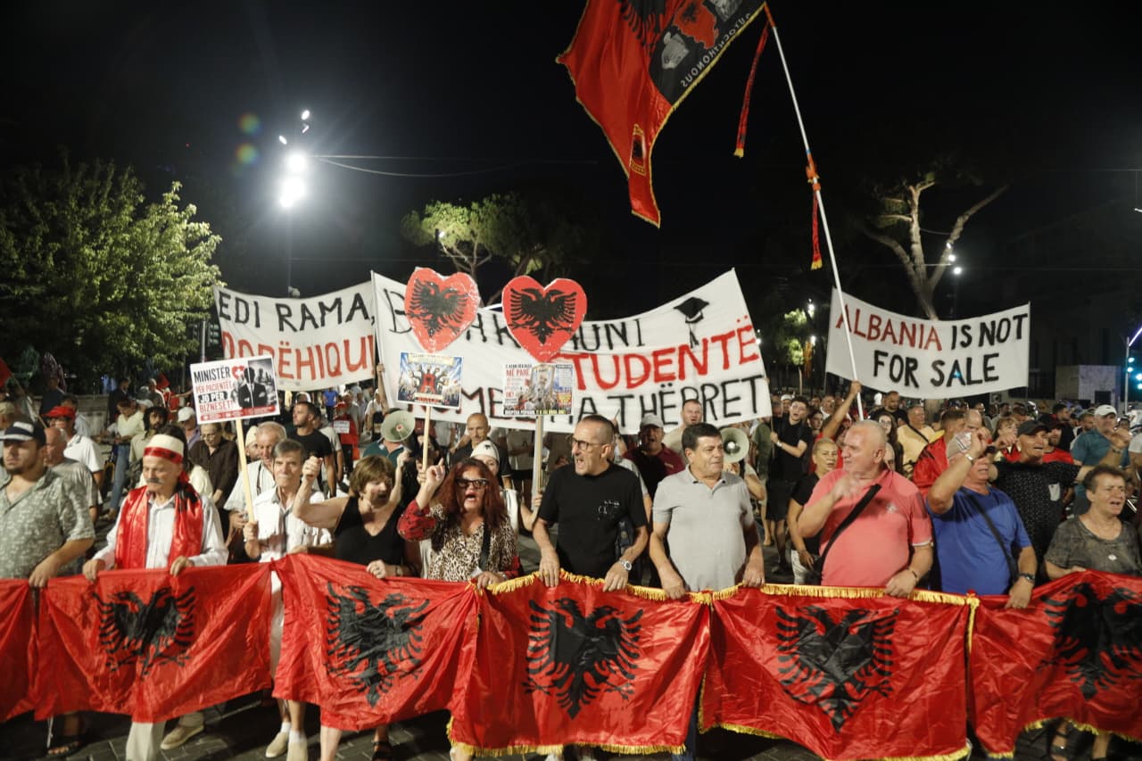 Sot në orën 10 00 protestë para Gjykatës Penale  Qytetarët kërkojnë lirimin e protestuesve