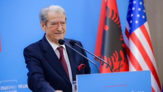 Berisha niset të premten drejt SHBA së  zbardhet axhenda dhe delegacioni shoqërues