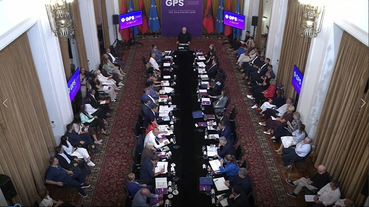  Prania besnike  zbret në terren  deputetët socialistë nisin dëgjesat me qytetarët