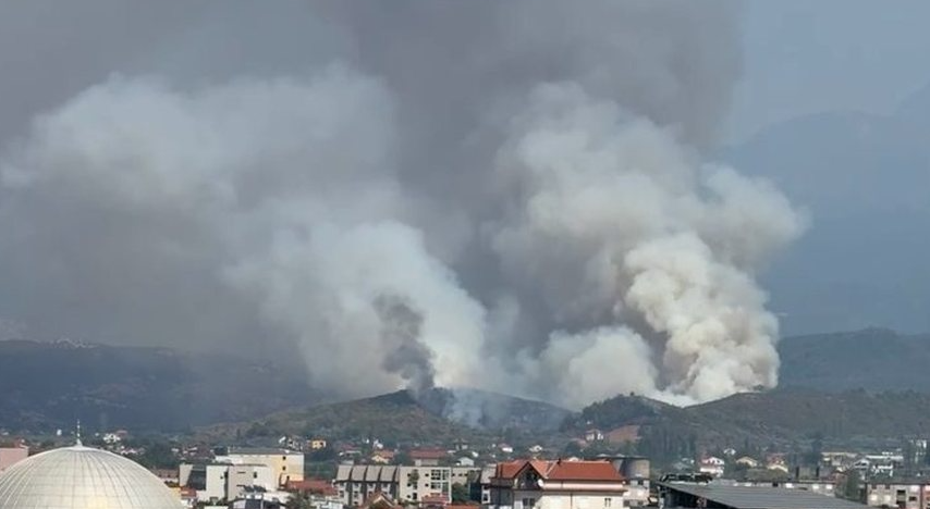 Zjarri përfshin Bardhajn dhe Myselimin në Shkodër  operacioni mbështetet edhe nga ajri