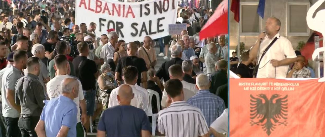 Protesta e 102 qytetarëve  revolta ndaj Ramës  Shqipëria po grabitet nga kryeministri dhe oligarkët